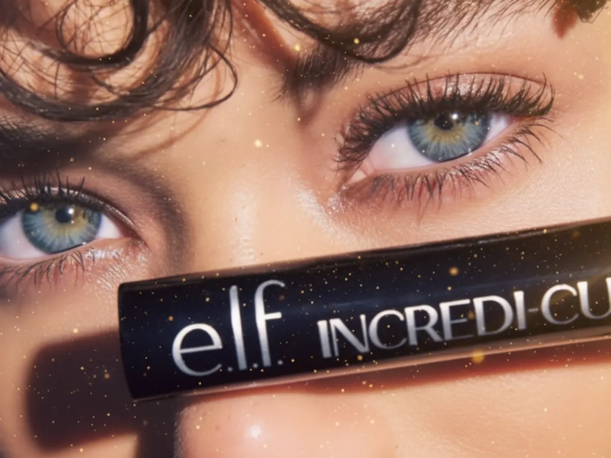 Lash Out Loud – Incredi-Curl Mascara is FREE!