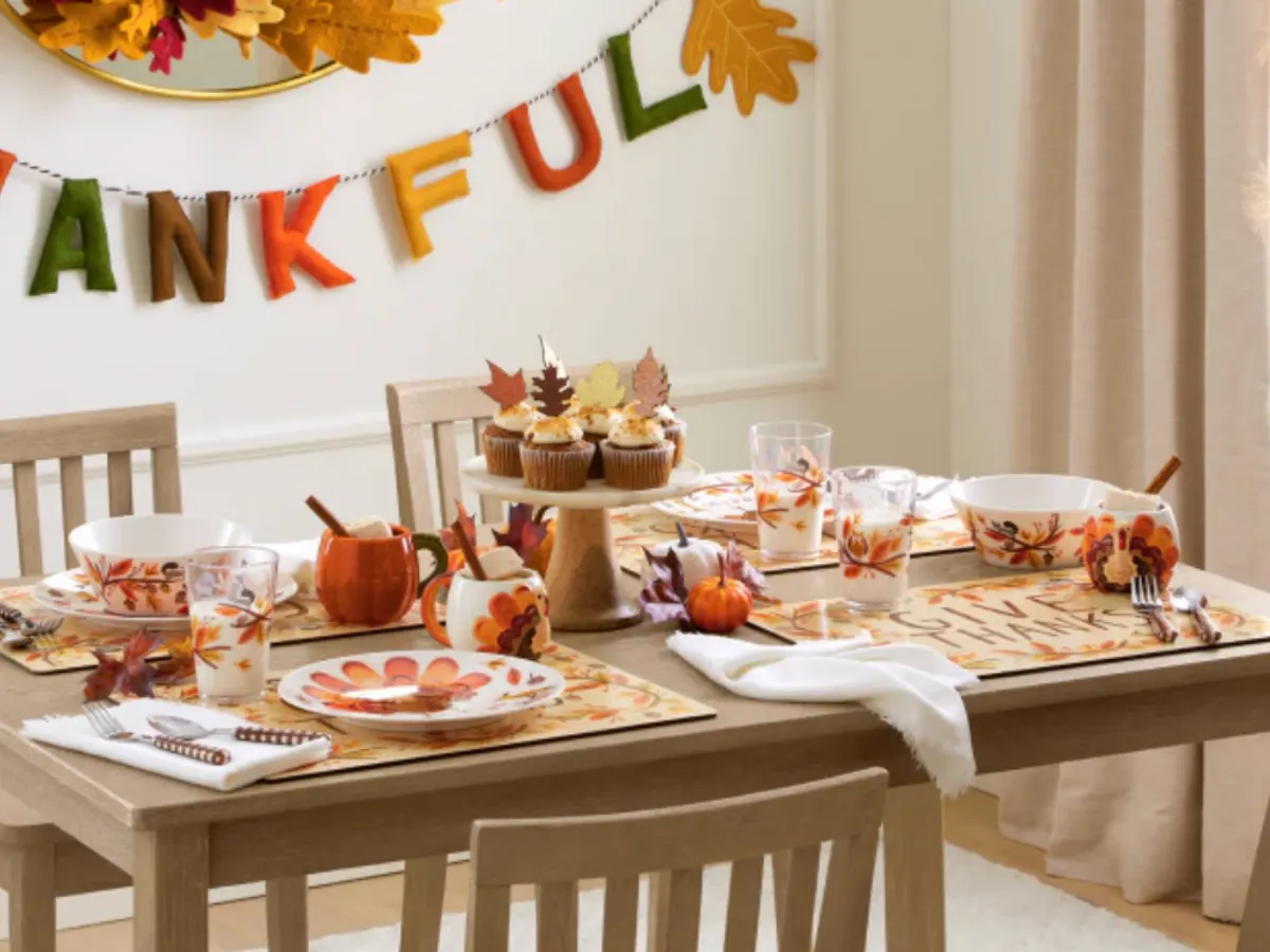 Creative Thanksgiving Fun—Free Kids’ Event at Pottery Barn — free sample: Pottery Barn is hosting a free Thanksgiving Crafting Party on Nov. 22 at 10 AM. Space is limited and