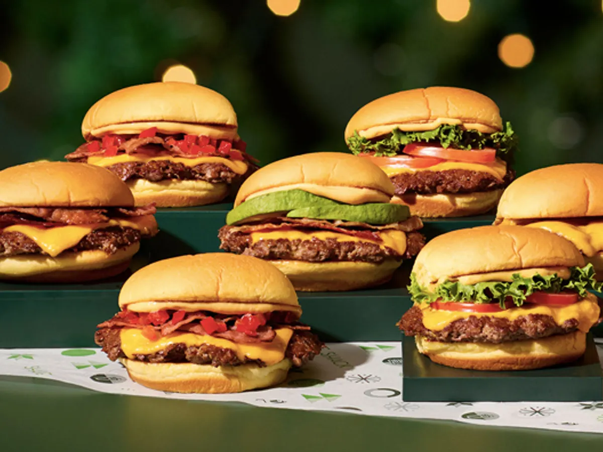 Shake Shack Sandwich — free sample: Free Shake Shack sandwiches all December!
Dec 1–7: Big Shack
Dec 8–14: SmokeShack (single)