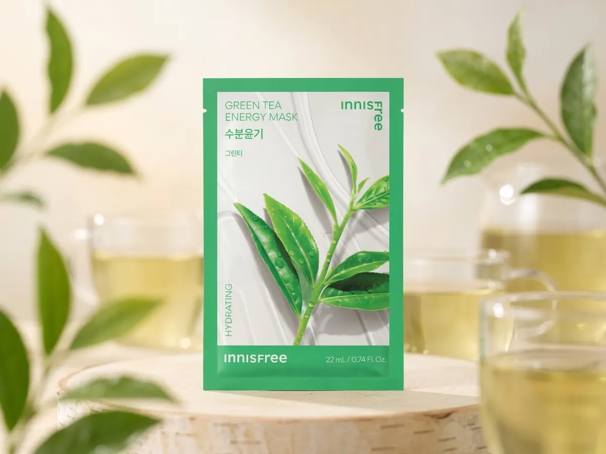 innisfree Energy Sheet Mask — free sample: My face has seen things, mostly the glow of a laptop screen at 3 AM. Snag a FREE innisfree Energy Sh