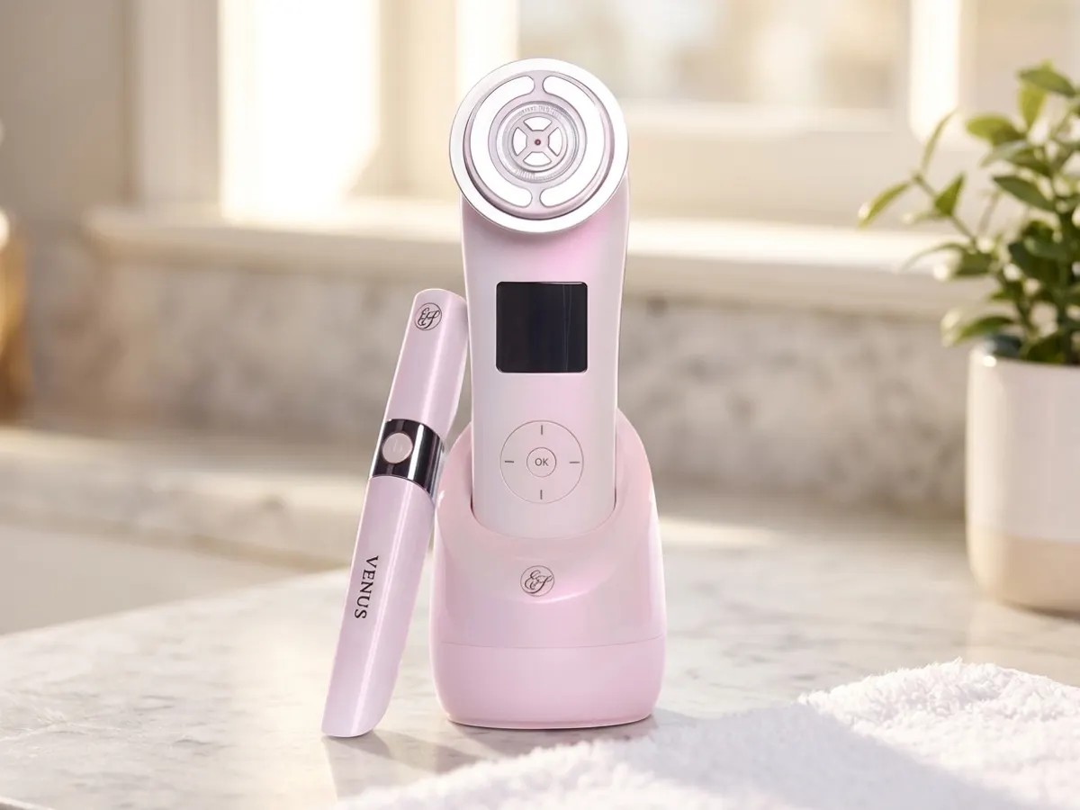 Enter to WIN an EVENSKYN Skincare Device Bundle FREE