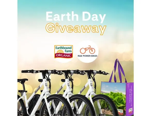 Earthbound Farm Earth Day Tote Bag Giveaway: free sample: Earth month has come and it's time to celebrate it with Earthbound Farm and their giveaway! With gas