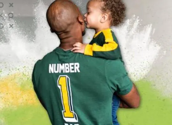 Green Bay Packers Father’s Day Giveaway — free sample: Get a chance to win a Green Bay Packers Pro Shop gift card worth $500! Just click the 'Get Sample' b