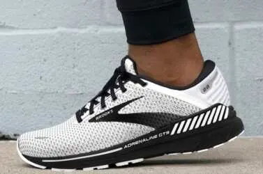 Brooks Shoes & Gear for Free, free sample