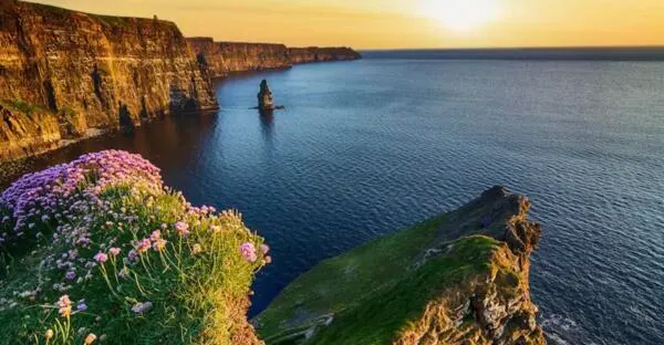  Experience the Magic of Ireland, Win a Trip to Dublin!: free sample: Enter the Roe & Co Dublin Sweepstakes for a chance to win an unforgettable 5-day trip for two to Dub