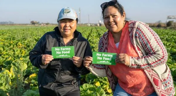 Farms Feed Us, Show It with a FREE No Farms No Food Sticker: free sample: America’s farms are the backbone of our food supply, offering fresh, healthy, and local produce, but