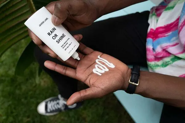 Free Jaxon Lane Sunscreen Sample: free sample: Claim your complimentary sample of JAXON LANE SPF 50 Sunscreen today! Simply input your email addres