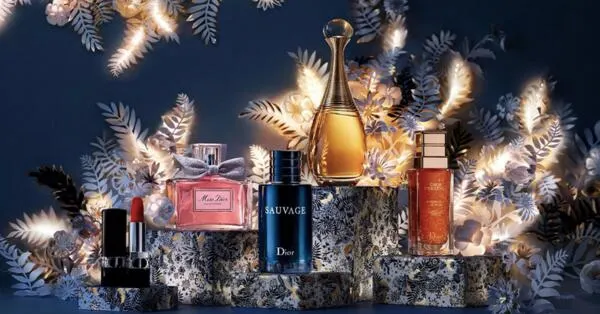 Bloomingdale's Dior Little Beauty Box for FREE!: free sample: The Bloomingdale's Dior Little Beauty Box is a complimentary sample box promoted via social media ad