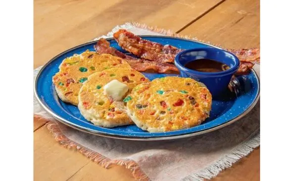 Feast on Family Fun: 4 Free Kids Meals at Cracker Barrel!: free sample: Eligible Cracker Barrel Rewards members can receive two free kids' meal rewards for each of the peri