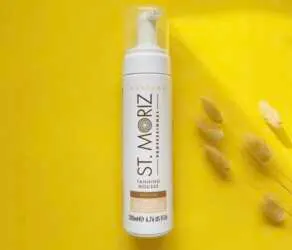 Free Samples of Self Tanner by St. Moriz 🏖