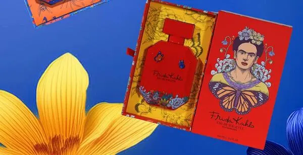 Step Into Casa Azul: Free Mini Frida Kahlo Scent!: free sample: Heads up, there’s a new free sample of Frida Kahlo perfume hitting social media! You might see these