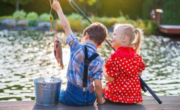 Bass Pro & Cabela’s Host FREE Fishing Event for Kids, Don’t Miss It!: free sample: Cabela’s & Bass Pro Shops Free Kids’ Fishing Event, Starts June 6th! Get ready for outdoor fun! Star