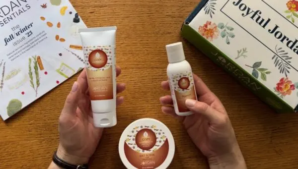 Jordan Essentials Skincare Sample for FREE!: free sample: Do you love to explore more skincare products? Get skincare samples from Jordan Essentials for FREE!