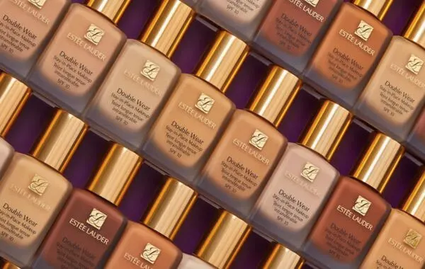 Estee Lauder Double Wear Stay-In Place Makeup Sample for FREE at Macy's: free sample: Get a free 10-day trial of Estee Lauder Double Wear Stay-In Place Makeup at your neighborhood Macy's