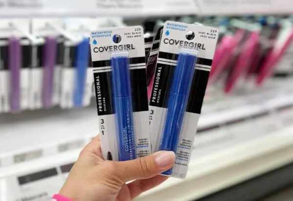 Free CoverGirl? Yes, Please, Grab 2 at Walgreens!: free sample: Head to Walgreens and score a Buy One, Get One 50% Off deal on CoverGirl makeup! For example, you ca