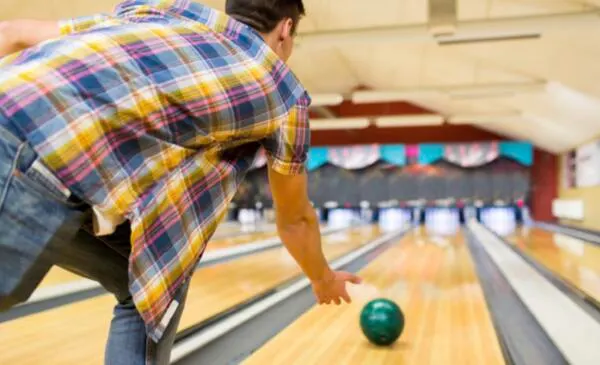Enjoy a FREE Game of Bowling Today: free sample: Hurry over to GoBowling and get a FREE game of bowling! Sign up for the GoBowling Squad and receive