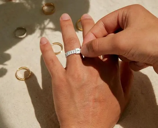FREE Ring Size Kit and Width Guide: free sample: The perfect ring is one that fits just right. To get this, simply click on the link down below and f